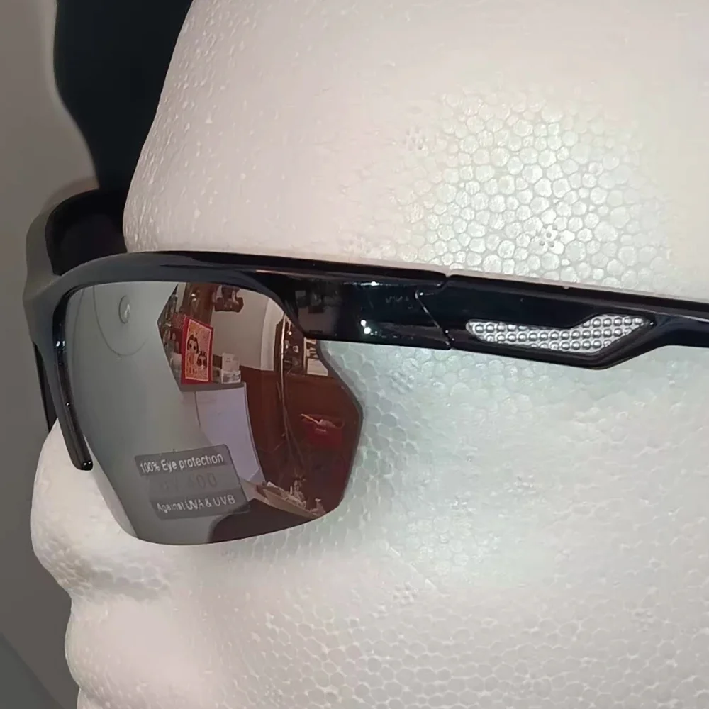 Sleek Black Wearable Tech Glasses